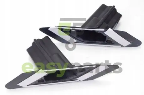 Кронштейн форсунки омывателя левый + правый Polcar 95D30710