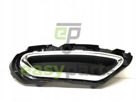 Решітка в бампері ліва Polcar 95D39615