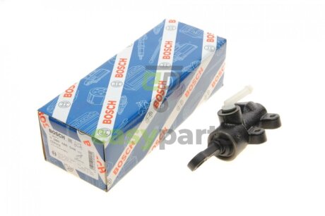 Циліндр зчеплення (головний) VW T4 -03 (d=15.87mm) BOSCH 0986486048