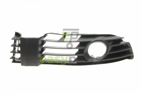 Вставка бампера (без протитуманки) VW Passat 00-05 (R) DPA 88530608702