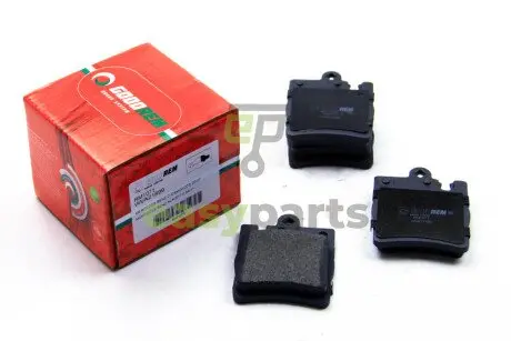 Гальмівні колодки зад. MB C/E-клас (W202/210) (ATE)/(W211) 4Matic GOODREM RM1071