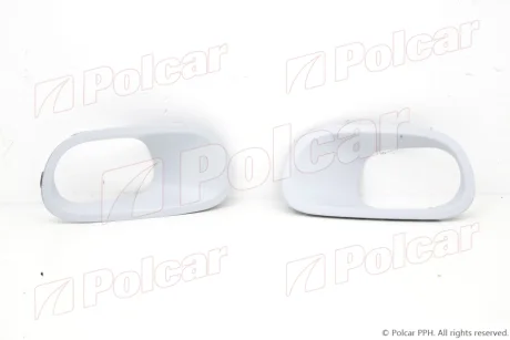 Решетка в бампере левая+правый Polcar 23B32712