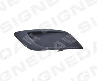 Решітка в бампер Signeda PFD99168CAL