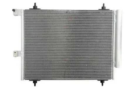 Радіатор кондиціонера THERMOTEC KTT110393