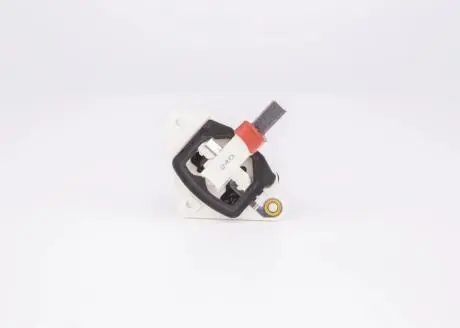 Реле-регулятор напруги BOSCH 1987AN0215