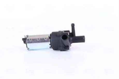 Дополнительная водяная помпа NISSENS 831055