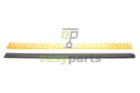 Молдинг двери AUTOTECHTEILE 385 3023