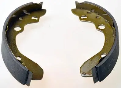 Задні бараб. колодки Mazda 323IV/V (C/F/S) (BG) 1.3-2.0D 91- Denckermann B120126