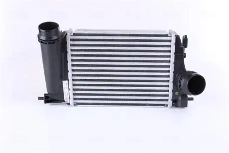 Радіатор наддуву NISSENS 961118