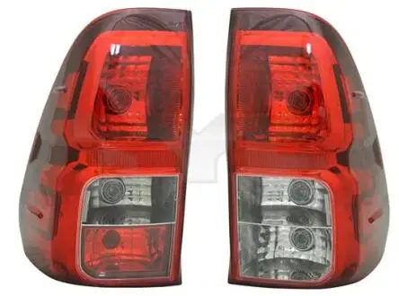 LAMPA TYг TOYOTA HILUX IV PICK-UP 15- LEWA TYC 11-12962-15-2