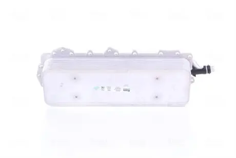 CHгODNICA OLEJU RANGE ROVER SPORT 5,0 13- NISSENS 90947