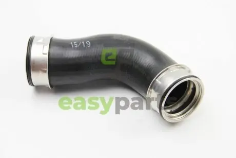 Перево?D интеркулера AUDI A3 RAPRO R25206