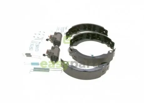 Комплект тормозных колодок BOSCH 0 204 113 735 (фото 1)