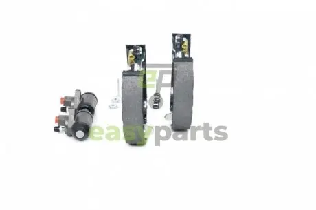 Комплект тормозных колодок BOSCH 0 204 114 047