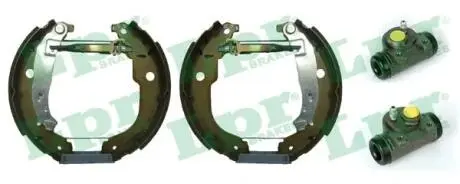 Комплект тормозных колодок LPR OEK621