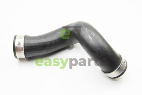 Перево?D интеркулера VW T5 RAPRO R25220