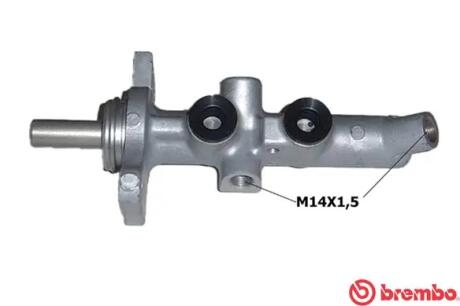 Головний гальмівний циліндр BREMBO M 83 020