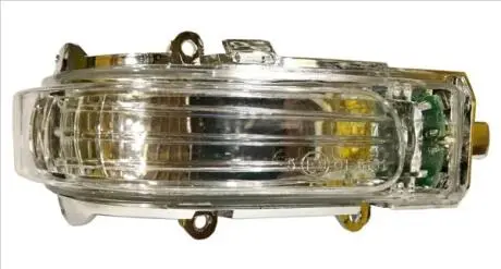 СИГНАЛ ПОВОРОТА TOYOTA TYC 336-0084-3
