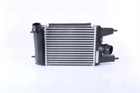 ИНТЕРКУЛЕР NISSAN NISSENS 96153