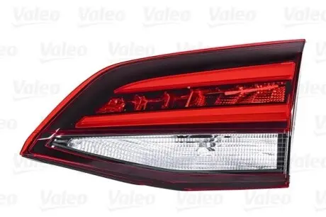 ЗАДНИЙ ФОНАРЬ OPEL Valeo 047080