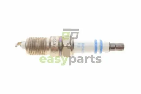 Свічка запалювання Chevrolet Silverado 99-/Hummer H2 6.0 02- BOSCH 0 242 225 611