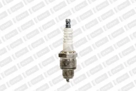 Свеча зажигания DENSO W24FPR (фото 1)