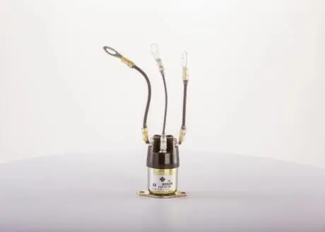 Фото 1 - реле, стартер BOSCH 6 033 AD5 255 Реле, стартер BOSCH 6 033 AD5 255 (фото 1)