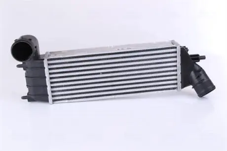 Интеркулер NISSENS 96766