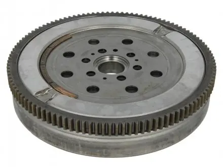 Маховик LuK 415 0407 10