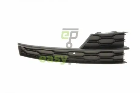 Вставка бампера (під протитуманку) Skoda Octavia 18- (R) DPA 88071839602