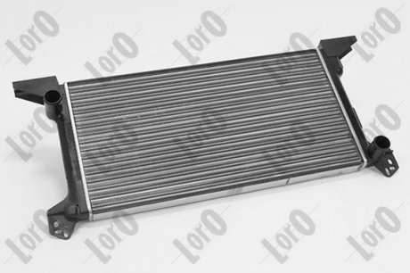 Радиатор охлаждения двигателя Transit 2.5D/2.0i 86-95 (600x329x32) DEPO / LORO 017-017-0029