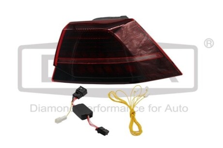 Фонарь правый наружный LED VW Golf (17-20) DPA 99451795802 (фото 1)