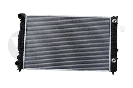 Радиатор VW Passat (96-05)/Audi A4 (95-06),A6 (97-05) Vika 11210135701