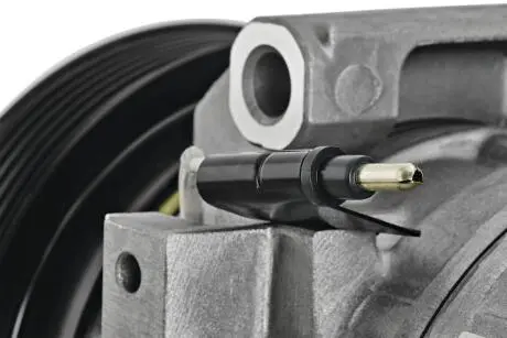 Компресор кондиціонера Valeo 813155
