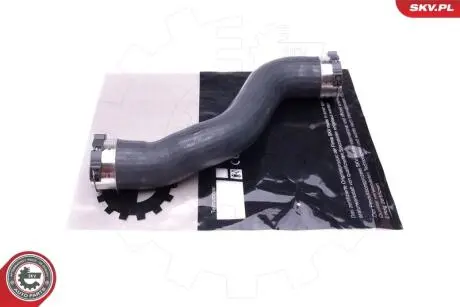 Патрубок интеркулера (L) MB C-class (W204)/ E-class (W212) 09-16 SKV GERMANY 43SKV420