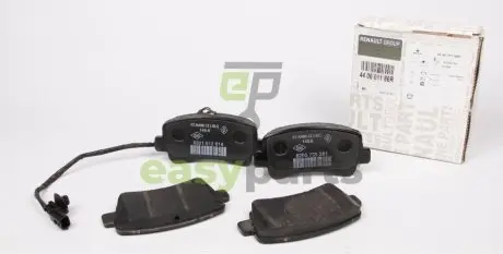 Колодки зад. master iii RENAULT / DACIA 440601186R