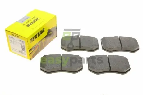 Колодки гальмівні (передні) MB C-class (W205) 14- (Brembo) TEXTAR 2599701