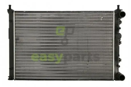 Радіатор двигуна ALFA ROMEO 147 1.6/1.6LPG/2.0 01.01-03.10 NISSENS 60052