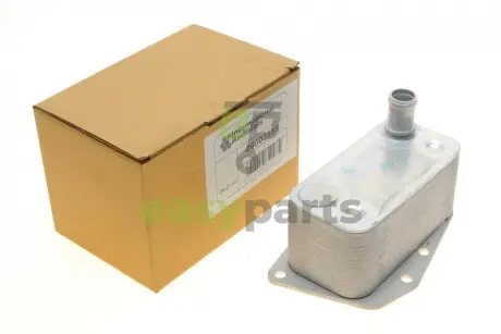 Радіатор масляний BMW 3 (E90) 320 d 04-11 M47/N47 (теплообмінник) Van Wezel 06003555