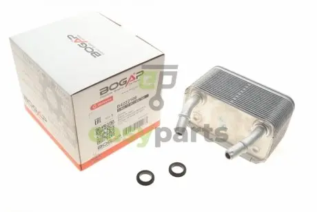 Радіатор масляний АКПП BMW X5 3.0d-4.6i 00-06 (теплообмінник) BOGAP B4222106