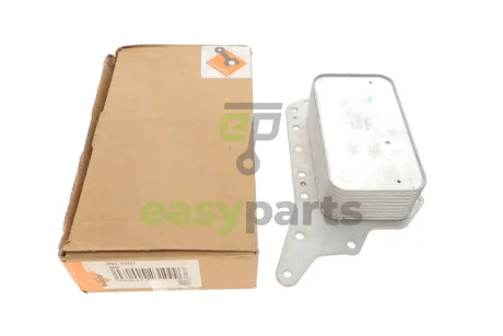 Радіатор масляний MB Vito/Opel Vivaro/Renault Trafic 1.6 CDTI/dCi 14- (теплообмінник)(без прокладок) NRF DSC_31337