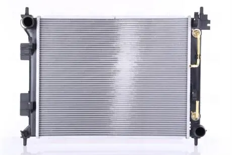 Радіатор охолоджування NISSENS 675002