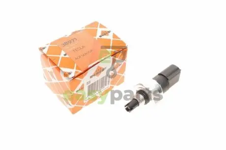 Датчик тиску кондиціонера Tesla Model 3 17- NRF 38971