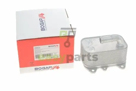 Радіатор масляний Audi A6 2.0 TDI 11- BOGAP A4222119