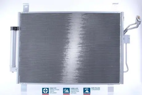 Радиатор кондиционера First Fit NISSENS 940836