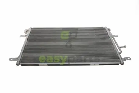 Радіатор кондиціонера Audi A4 2.7D/3.0D/4.2 04-09 NRF 35841