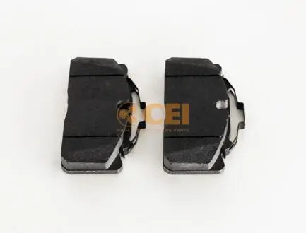 Дисковые тормозные колодки, комплект C.E.I 584028