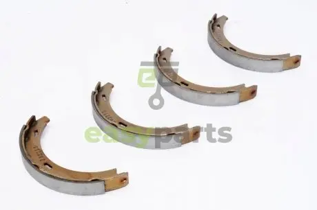 Тормозные колодки, барабанные Delphi LS1371