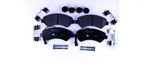 Тормозные колодки.) HELLA 8DB355023011
