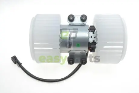 Моторчик пічки BMW X5 (E53) 01-06 (M57/M54)/5 (E39) 95-04 (M47/M52/M54//M57) Valeo 884569